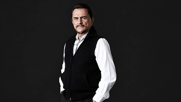 Türk pop müziğinin usta isimlerinden Alpay Nazikioğlu 91 yaşında hayatını kaybetti.
