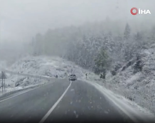 Ankara'ya kar yağdı.