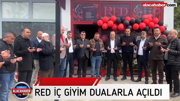 Alaca'daki Red İç Giyim'in açılışında kurdeleyi belediye başkanı kesti