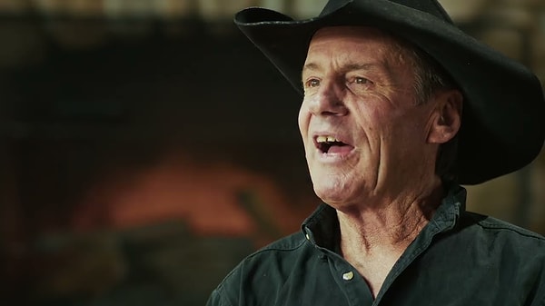Patterson'ın oğlu, babasının kostümü bir varilde yaktığını anlattı