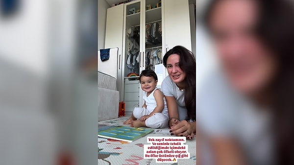 Ayrılık iddialarının ardından Sahra Işık, oğlu Pamir’le paylaştığı videoya “öfkem üstünüze çığ gibi düşecek” notunu ekledi.