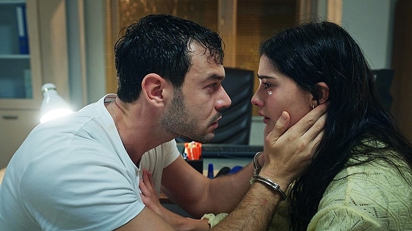 Sevdiğim Sensin AB'de 3,98'den 2,56'ya düştü, Muhtemel Aşk ise iki listede 2'nin altını gördü.