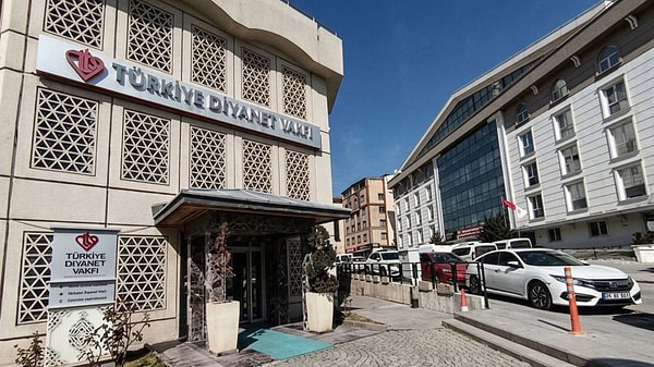 Yönetim değişikliği iddiaya bağlanmadı.