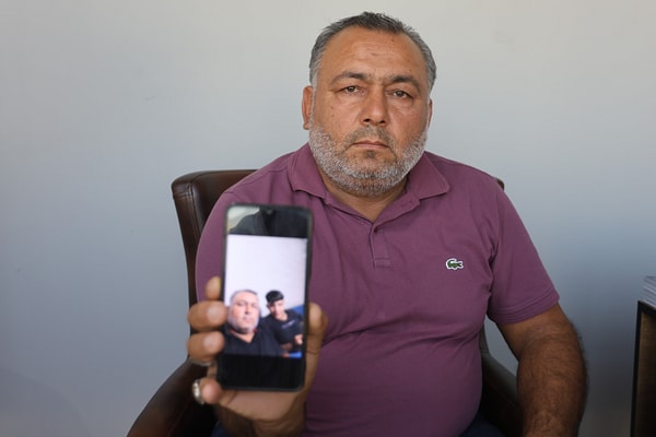 Haftalığını almak için açtırdığı banka hesabı, genç çırağın adına 27 ayrı dolandırıcılık şikayeti yazılmasına yol açtı.