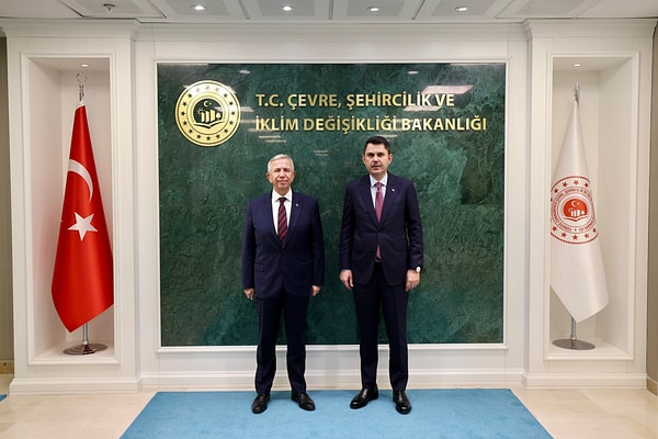 Mansur Yavaş ve Murat Kurum bir araya geldi.