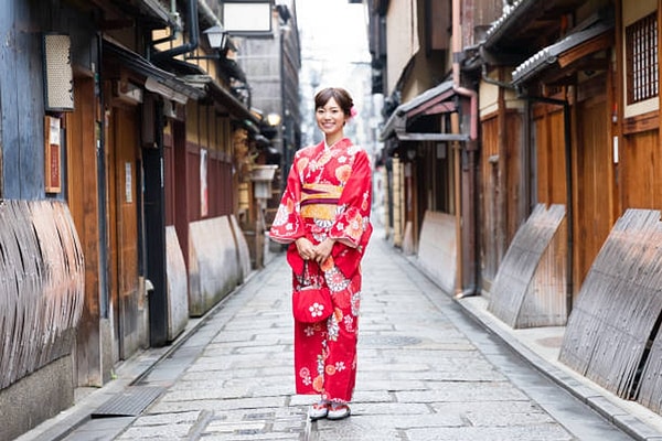 Today the kimono is saved for special occasions.