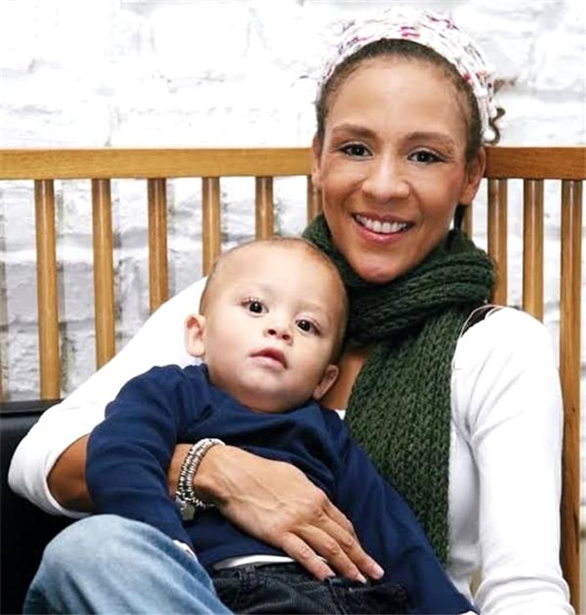 13. Üvey Annenin, Defne Joy Foster'ın Oğlu Can'a Sorduğu Sorular Tepki Çekti