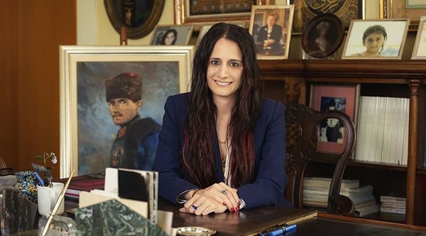 ABD merkezli ekonomi dergisi Forbes, yıl sonuna yaklaştığımız bugünlerde bir liste güncellemesi yaptı. Finans dünyasında da iyi bilinen kuruluş, 2024 yılında Türkiye'nin en zengin iş insanları listesini güncelledi.