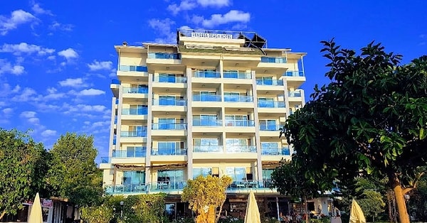 13. Vanessa Beach Hotel
