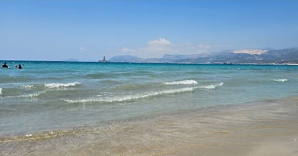 8. Kum Mahallesi Plajı