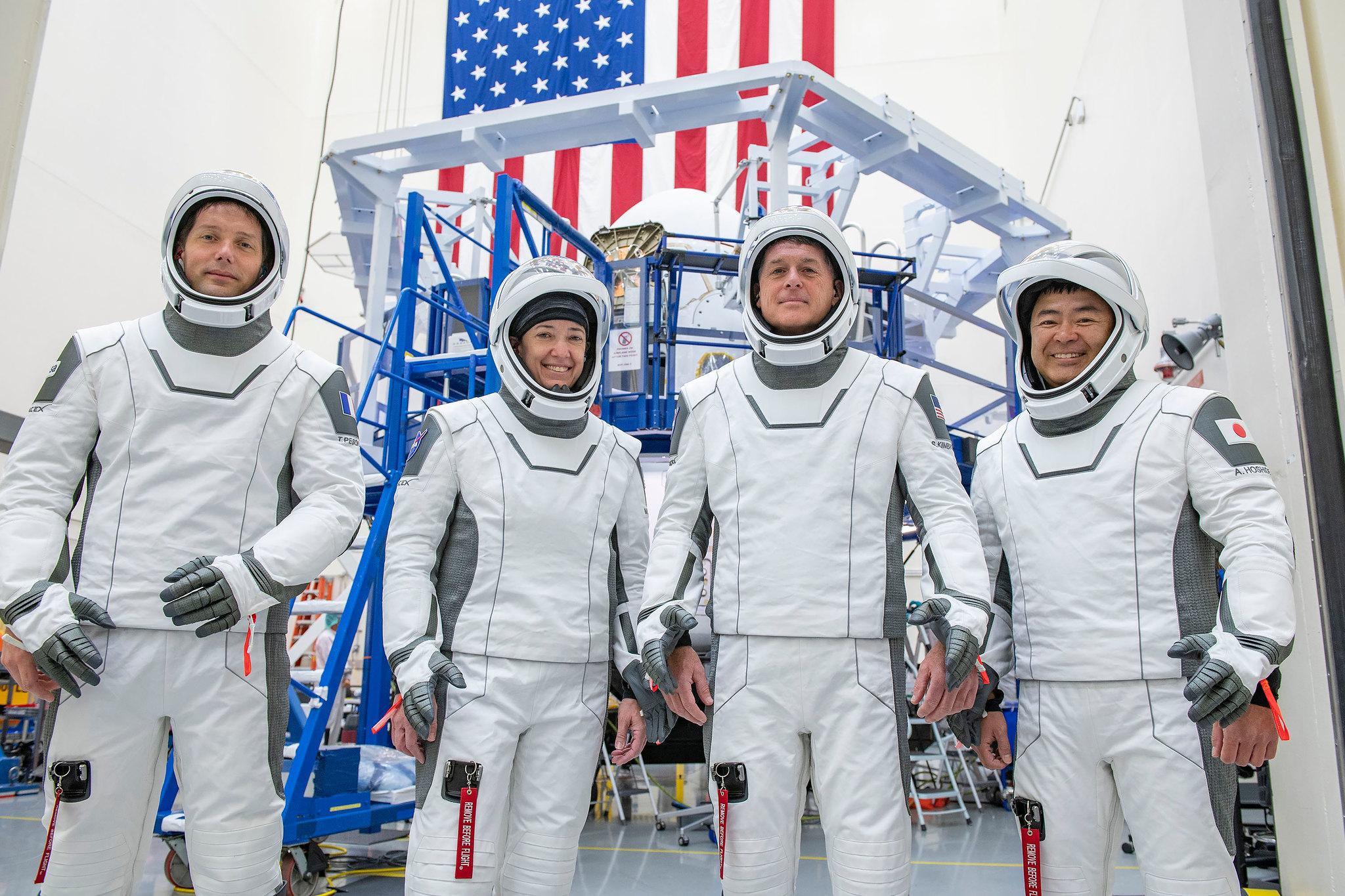 4 ABD'li astronotu Uluslararası Uzay İstasyonu'na ulaştırmayı içeren görev, 26 Ağsutos'ta şirkete ait Falcon-9 roketinin fırlatılışı ile başladı.