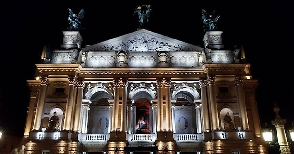 Lviv Opera ve Bale Tiyatrosu