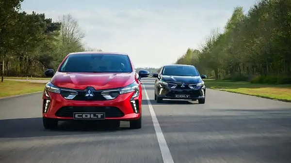 İlk olarak Avrupa pazarında alıcı bulacak yeni Mitsubishi Colt 2024, 17,590 Euro'luk fiyat etiketi ile ön siparişe açıldı. Ülkemizde üretilen aracın Türkiye fiyatı ve satış tarihi konuları hala belirsizliğini koruyor. İlk olarak Avrupa pazarında alıcı bulacak yeni Mitsubishi Colt 2024, 17,590 Euro'luk fiyat etiketi ile ön siparişe açıldı. Ülkemizde üretilen aracın Türkiye fiyatı ve satış tarihi konuları hala belirsizliğini koruyor.