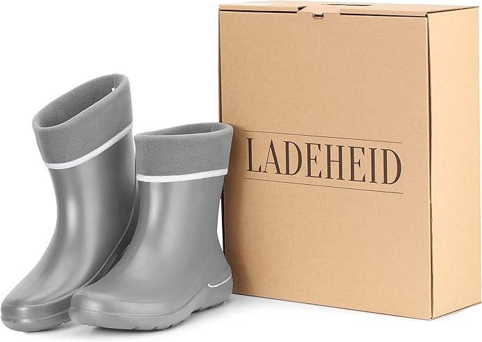 9. Yağmur çizmesinde hafiflik arayanlar bu ürünü çok sevecektir.