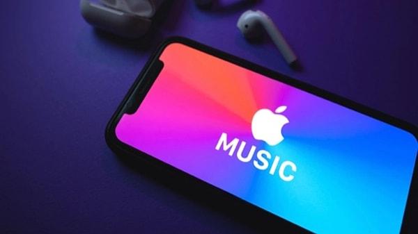 Apple Müzik'teki "Favoriler" bölümü genişletildi.