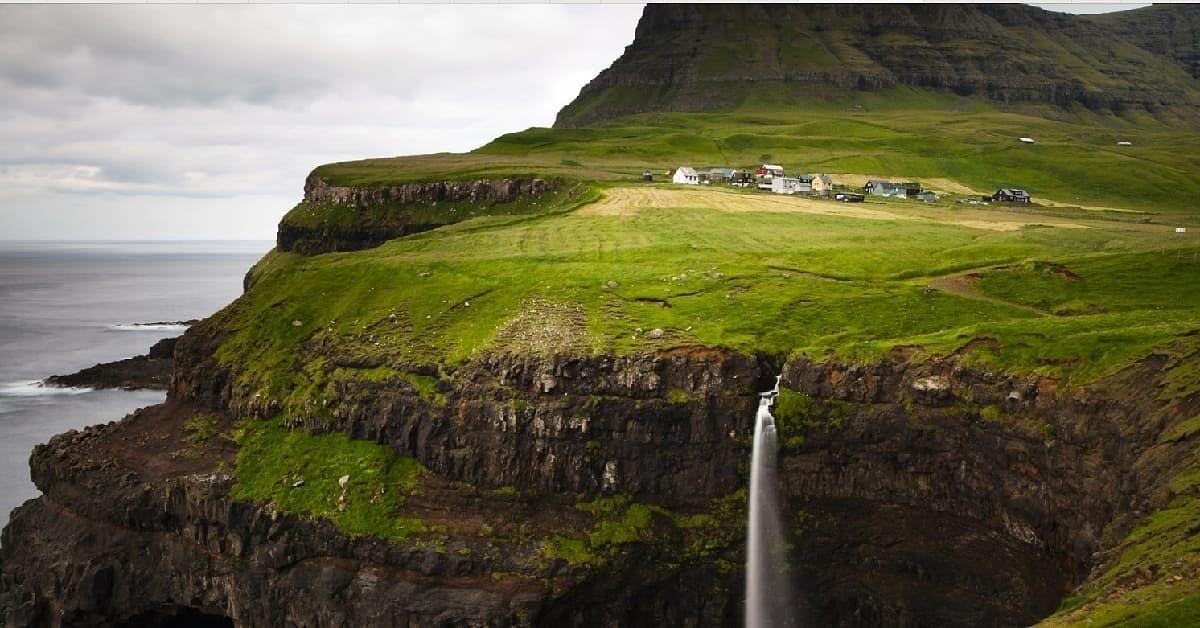 15. Gâsadalur - Faroe Adaları