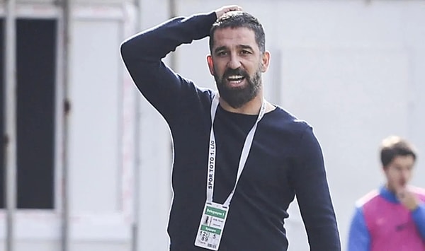 Arda Turan'ın fona toplam 13.9 milyon dolar para yatırdığı belirtiliyor. Ünlü futbolcu parasının belli bir kısmını almayı başarsa da buhar olan miktar 7.5 milyon doları buluyor.