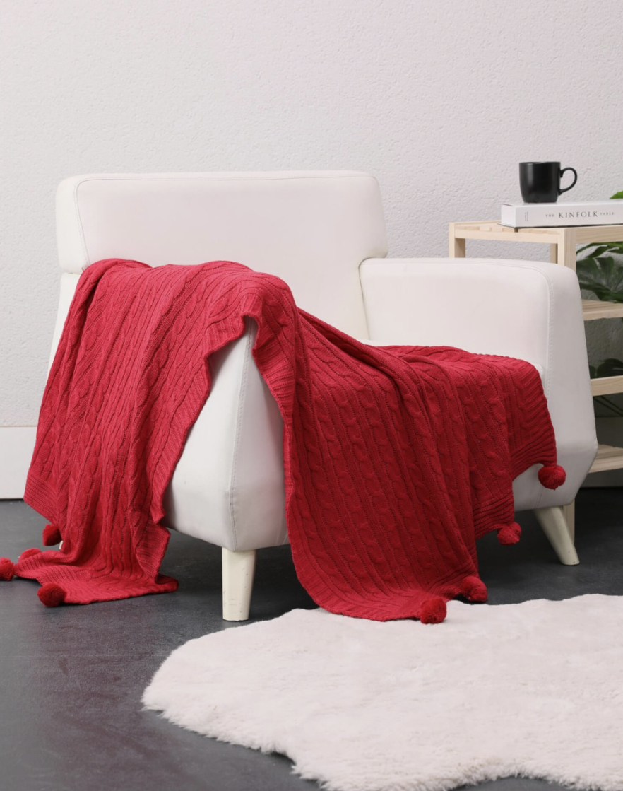 6. Favora Biocotton Triko Ponponlu Örgü Tv Battaniyesi - Kırmızı
