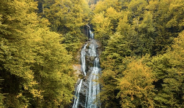 7. Güzeldere Şelalesi - Düzce