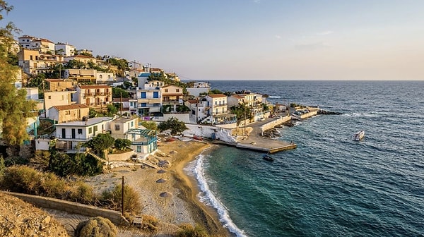 5. Ikaria Adası
