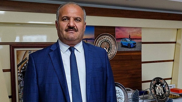 Eyüp Aksu ise Toptaş'a "Siz genelleme yapıyorsunuz Esra hanım, sizin taksiye alerjiniz var" sözleriyle karşılık verdi.