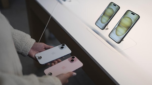 Ancak iPhone 16'nın tanıtımı ile birlikte bu oranda dikkat çeken bir değişim fark edildi. Dünya Gazetesi'nin haberine göre, asgari ücret iPhone 16 paritesine bakıldığında rakamın 3.8 olduğu görüldü.