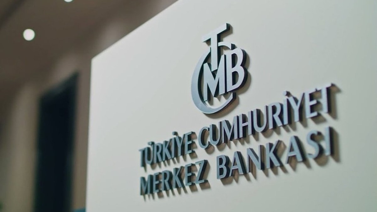 Merkez Bankası, kritik faiz kararını yarın saat 14:00'da açıklayacak. Beklentiler, son 5 aydır faizi sabit bırakan Merkez Bankası'nın bu tutumunu sürdüreceği yönünde.