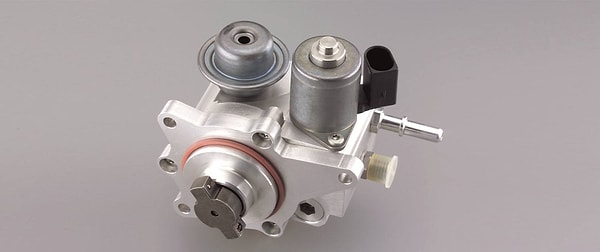 Dizel motora mazot yerine benzin yüklerseniz yakıt pompası gibi parçalar zarar görebilir.