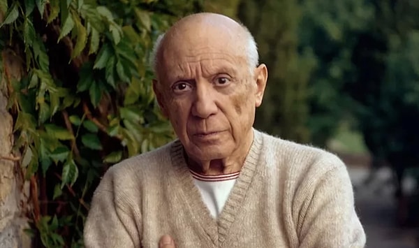 Efendim Pablo Picasso'yu heralde aramızda tanımayan yoktur. Kendisi 20. yüzyılın en etkileyici ve önemli ressamlarından biri olarak görülüyor. Eserlerinin değeri ise milyon dolarlarla ifade ediliyor.